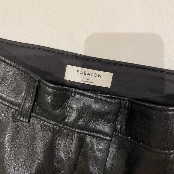 Aritzia Babaton Command Cropped Pants - Picture 3 of 5